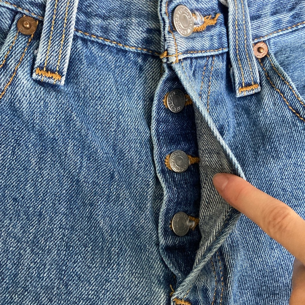 Vintage Levis 501, Women’s, Button Fly - Picture 5 of 5
